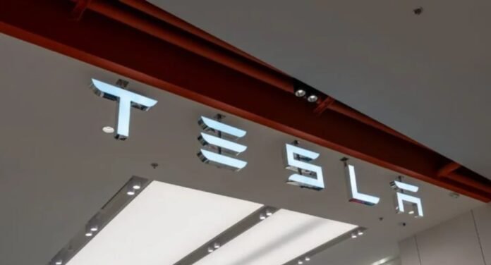 Tesla Stock Falls 5.4% After Q1 Deliveries, Energy Storage Miss Wall Street Targets