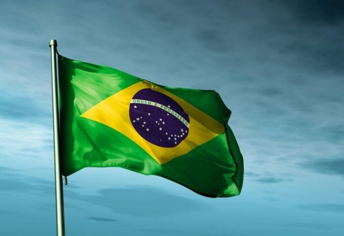 Brazil Boosts Gold Reserves 33%, Cuts Dollar Share Amid BRICS Currency Shift
